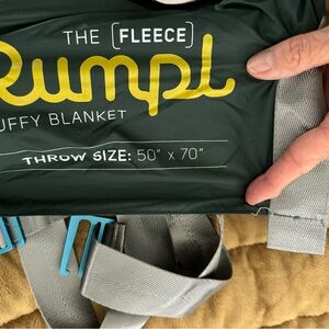 Rumpl Fleece Puffy Blanket, Unused.